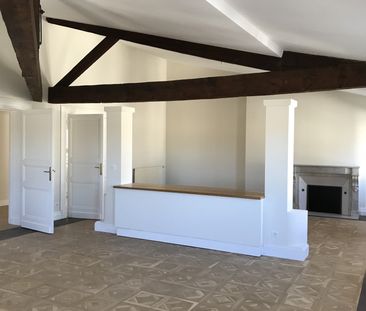 Location Appartement 5 pièces 163m² BORDEAUX 33000 - Photo 2