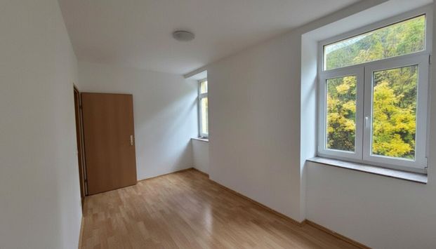 Helle 3-Zimmer-Wohnung in Mödling: Gemütlich, mit Parkplatz und Fußbodenheizung! - Foto 1