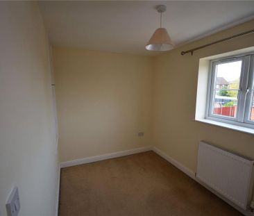 2 bedroom semi-detached house to rent - Photo 6