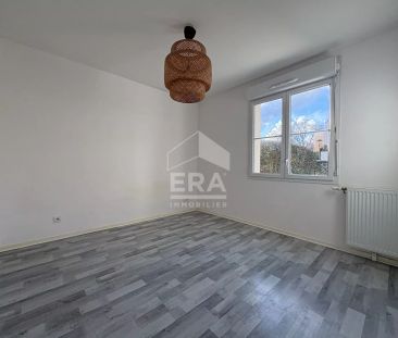 APPARTEMENT DE 2 PIECES AVEC JARDIN A LOUER A PLAISIR - Photo 2