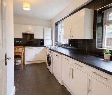 Room in a Shared House, Lang St, E1 - Photo 4