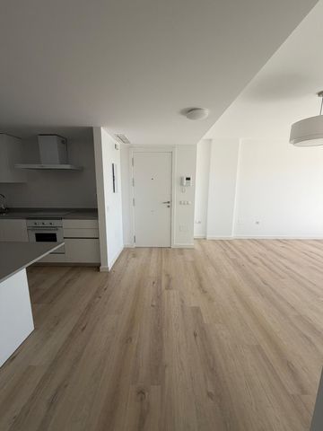 Apartment – Middle Floor Apartment in Nueva Andalucía - Photo 4