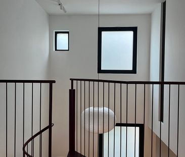 Compleet gerenoveerd huis met magnifiek dakterras! - Foto 1