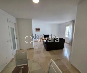 Alquiler de piso en Avenida Ramón y Cajal - Photo 1