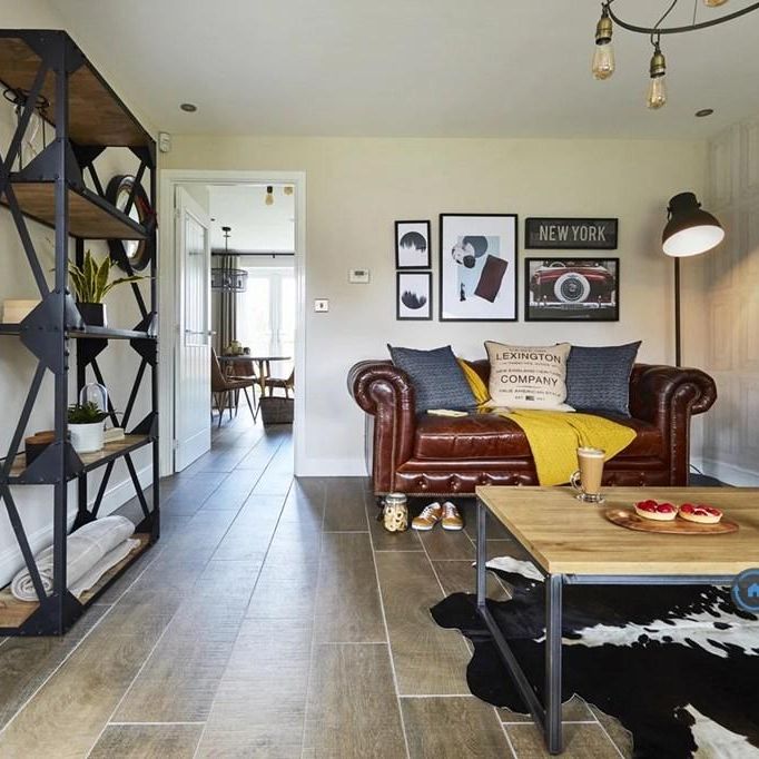 3 bedroom semi-detached house to rent - Photo 1