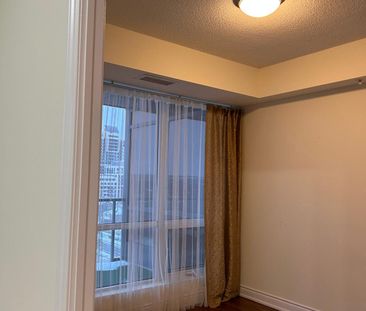 For Lease - 9090 Yonge Street Unit# 903, Richmond Hill, Ontario - Photo 3