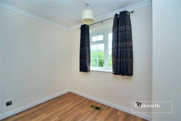 Penshurst Way, South Sutton, Surrey, SM2 - Photo 1