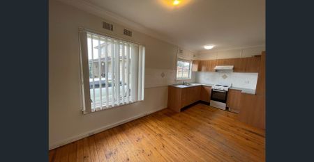 4 Bedroom family Home - Photo 4