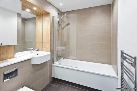 2 bedroom property to rent in London - Photo 4