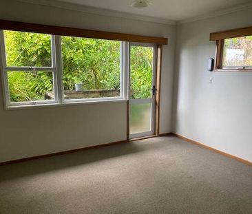 3 Bedroom Home Plus Study with Views of the Bay - Photo 2