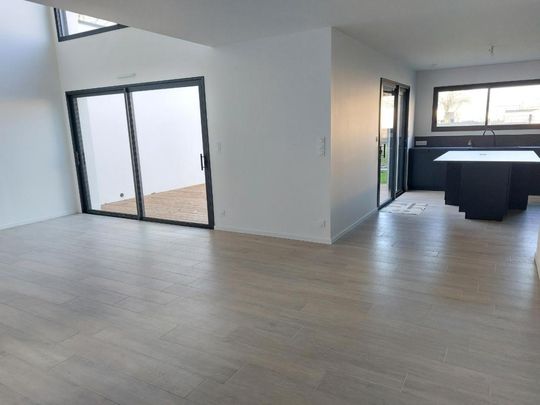 Maison T5 à louer Le Rheu - 130 m² - Photo 1