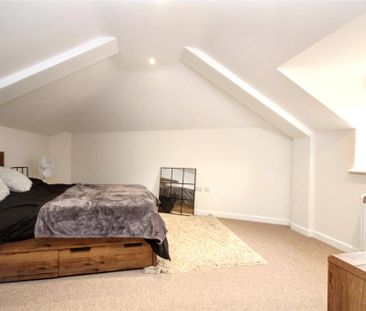 2 bedroom semi-detached house to rent - Photo 5