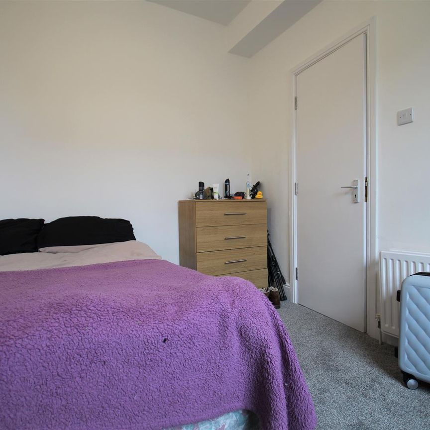 Stanmore Street, Burley, LS4 2RS, Leeds - Photo 1