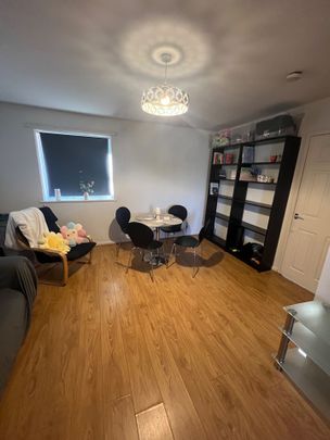 1 Bed Flat, Saturn Grove, M6 - Photo 1