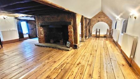 3 bedroom semi-detached house to rent - Photo 4