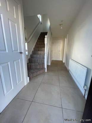 3 bedroom property to rent in Craigavon - Photo 4