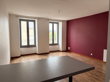 Location Appartement 4 pièces 60m² - Photo 3