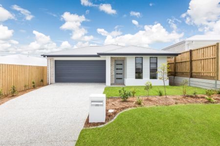 A Peaceful Spacious Suburban Home with Solar! - Photo 5