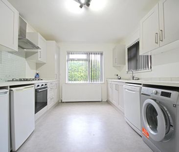 3 bedroom bungalow to rent - Photo 6