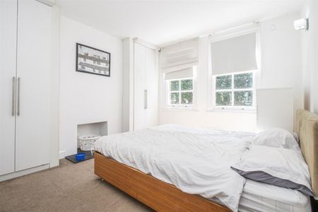1 bedroom Flat To Let - Photo 2