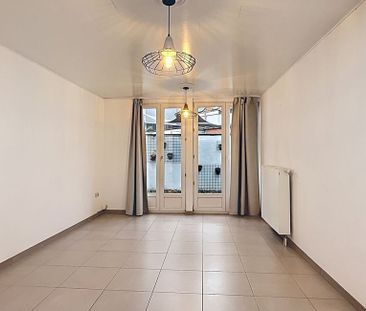 Woning te huur in Sint-Amandsberg voor € 1.050 met 2 slaapkamers - Photo 2