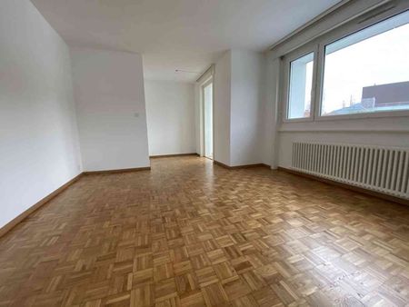 3 Zimmer, 60 m², 1. Stock - Photo 2