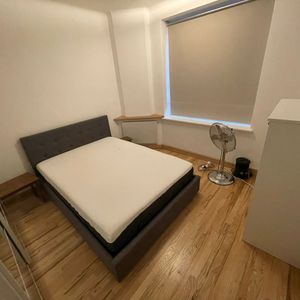 1 Bed Flat, Hatherley Grove, W2 - Photo 2