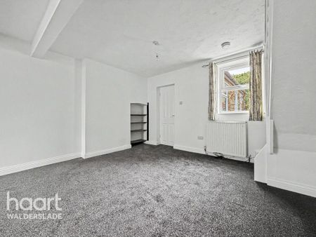 2 bedroom terraced house to rent - Photo 5