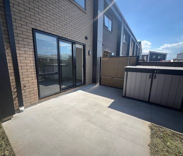 13/10 Eliza Place, Omokoroa - Photo 1