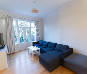 Room in a Shared House, Ealing Common, W3 - Photo 4