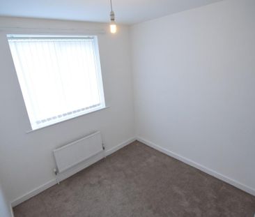 3 bedroom detached house to rent - Photo 4