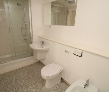 £1,200 - To Let - Photo 1