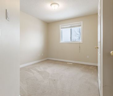 For Lease - 32 Pavin Crescent, Caledon, Ontario - Photo 1