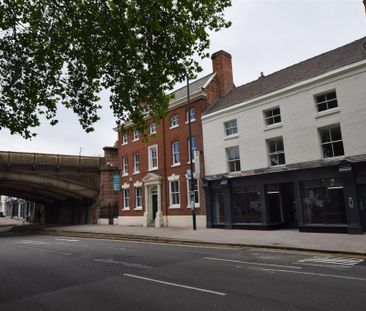 Studio to rent - Photo 6