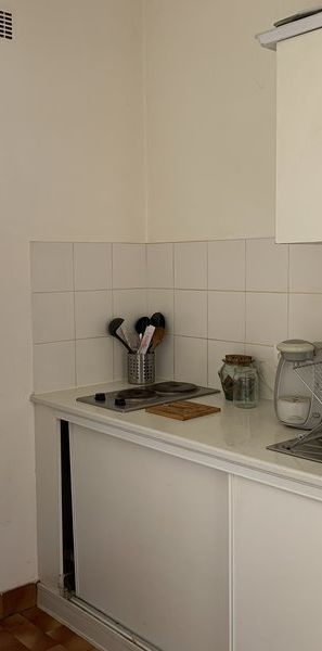 T1 - Photo 1