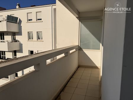 Appartement 4 pièces 83m2 MARSEILLE 10EME 1 800 euros - Photo 5