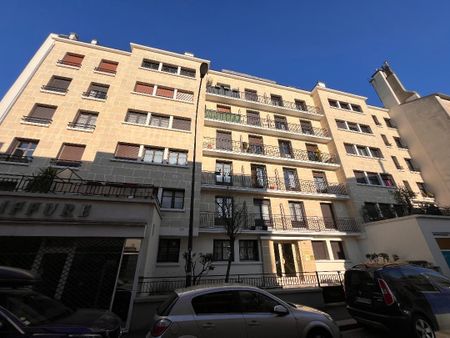 Location Appartement 2 pièces 38m² FONTENAY SOUS BOIS 94120 - Photo 3