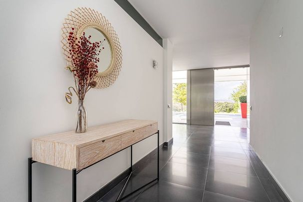 4 bedroom luxury Detached House for rent in San Sebastián de los Reyes, Autonomous Region of Madrid - Photo 1