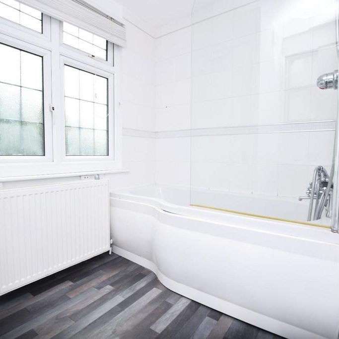 3 bedroom house to rent - Photo 1