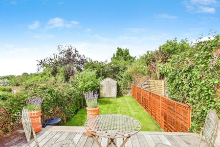 3 bedroom terraced house to rent - Photo 4