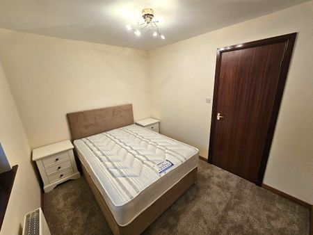 2 bedroom semi-detached house to rent - Photo 3