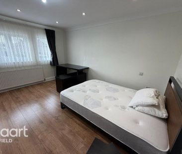 1 bedroom in a house share to rent - Photo 5