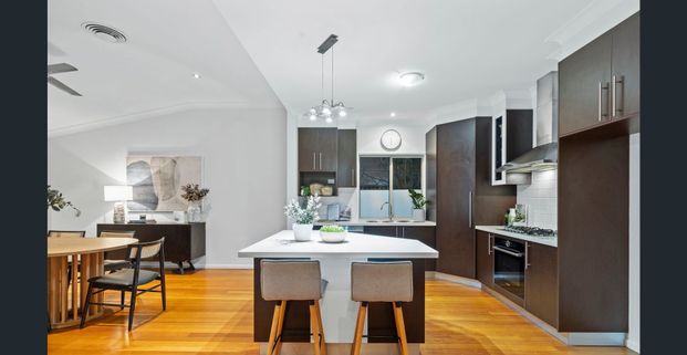 25 Burnham Road, Bardon, Qld 4065 - Photo 1