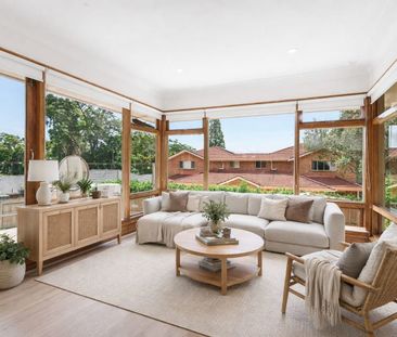 Sun Drenched Home With Modern & Spacious Interiors - Photo 3