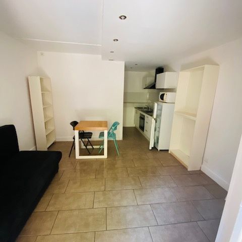 Location Appartement 1 pièce 20m² DIJON 21000 - Photo 1