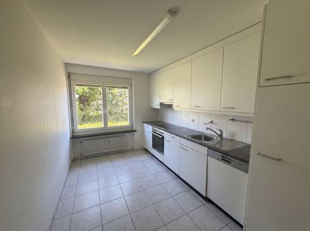 Gemütliche 3.5 -Zimmer-Wohnung mit Balkon in Reinach BL - Foto 4