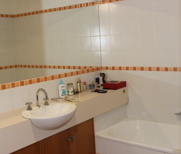 St Kilda Road - Photo 2