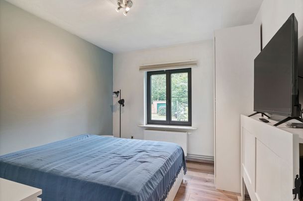 Instapklare villa met 3 ruime slaapkamers in een rustige, groene buurt, vlakbij het centrum van Heide te huren voor 1 jaar! - Photo 1