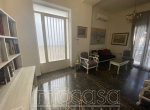 Διαμέρισμα για ενοικίαση - Παλαιό Φάληρο - Φωτογραφία 1