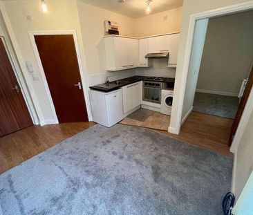 Lidgett Lane, Garforth, Leeds, LS25 - Photo 2